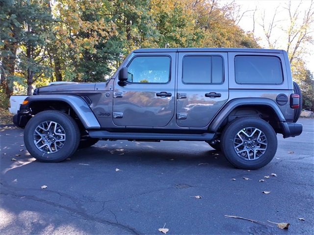 New 2026 Jeep Wrangler Sahara image 6