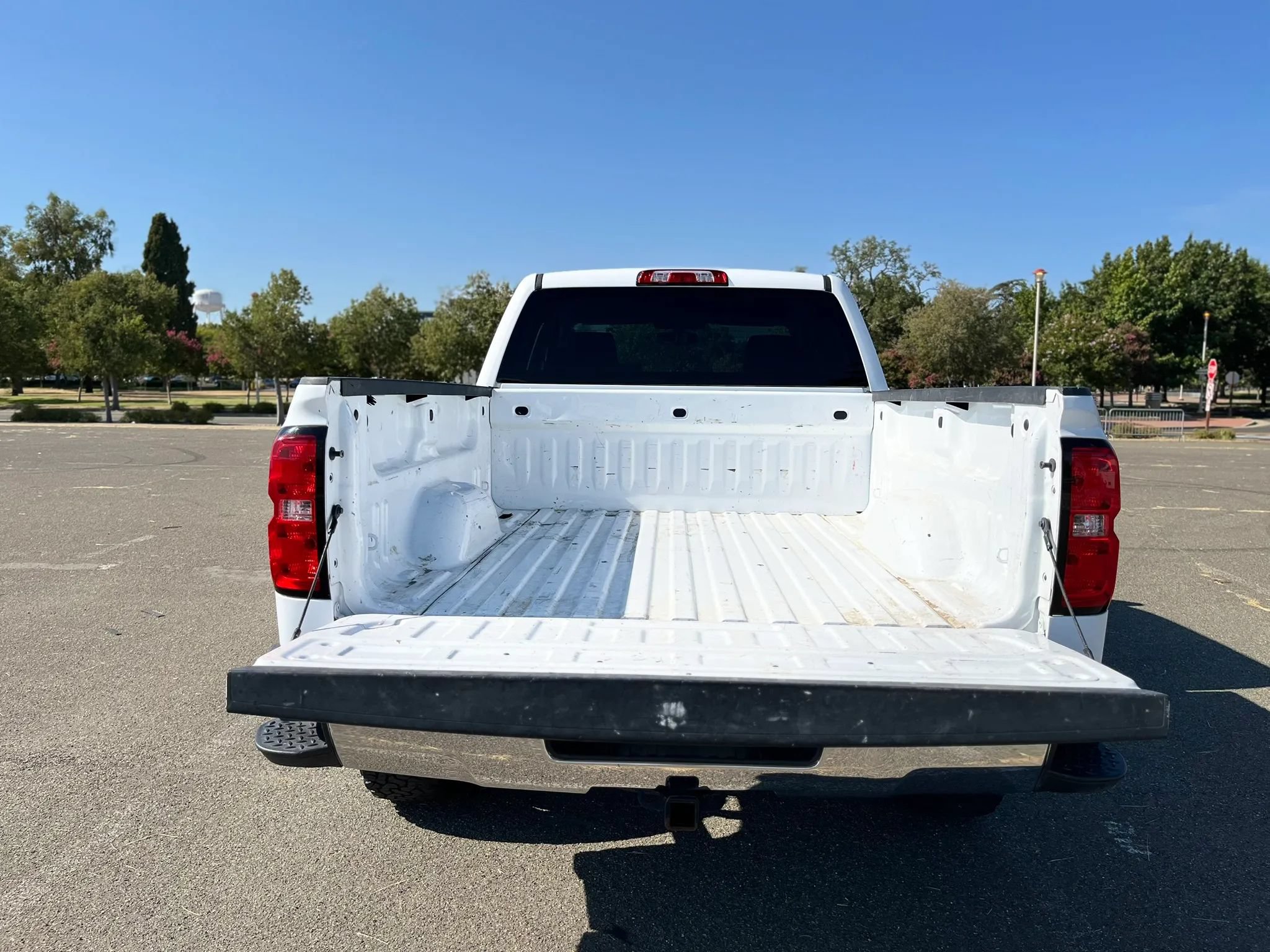 Used 2018 Chevrolet Silverado 1500 LT w/ All Star Edition RWD image 19