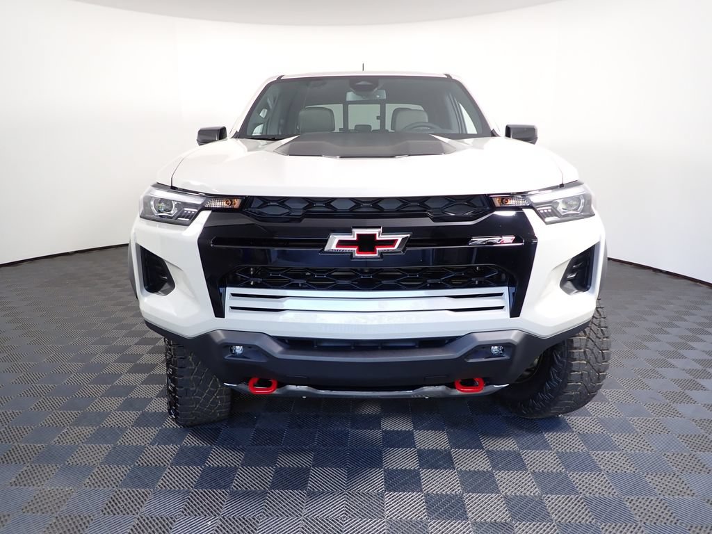 New 2026 Chevrolet Colorado ZR2 AWD/4WD image 12