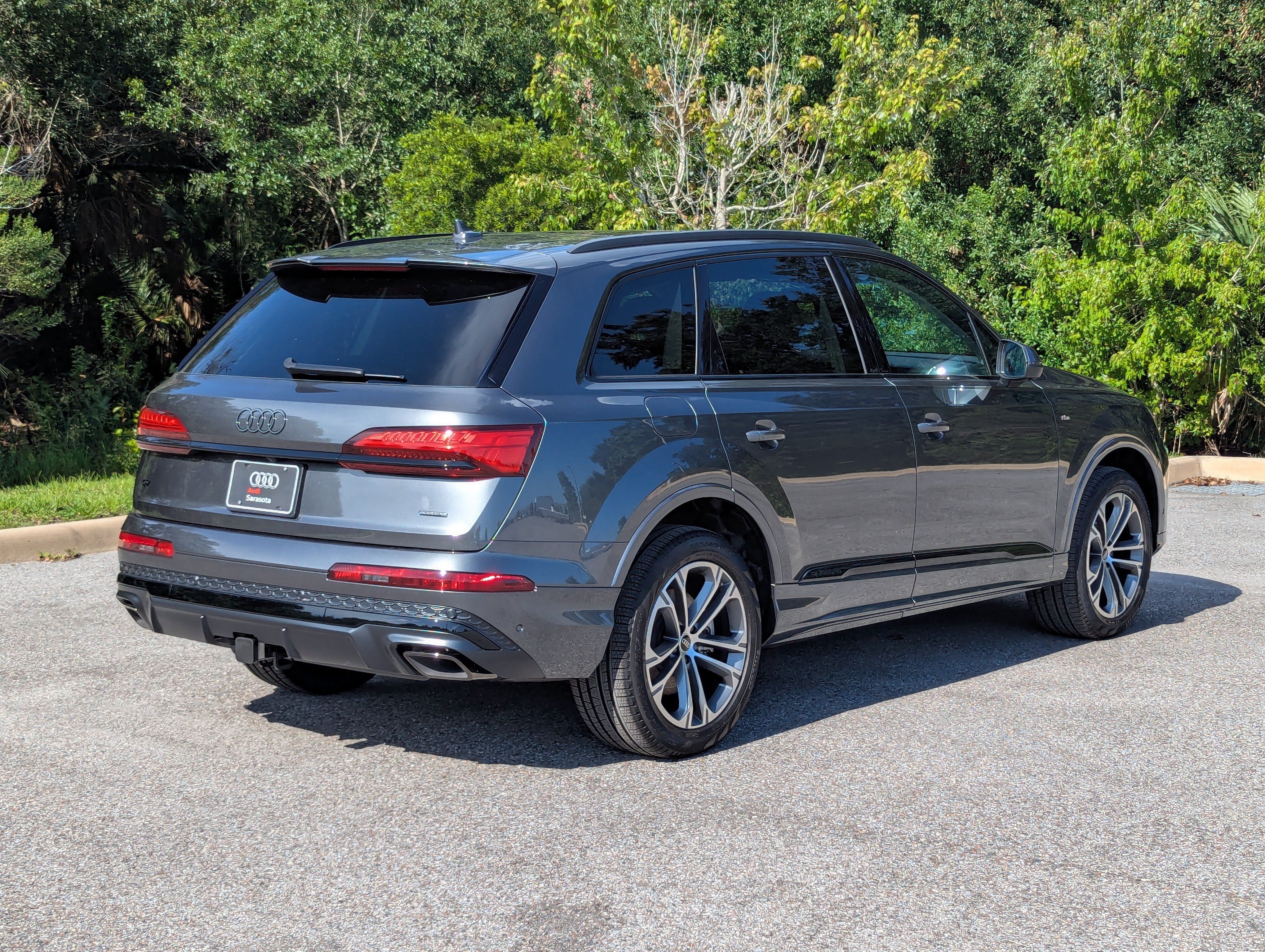 New 2026 Audi Q7 3.0T Premium AWD/4WD image 7