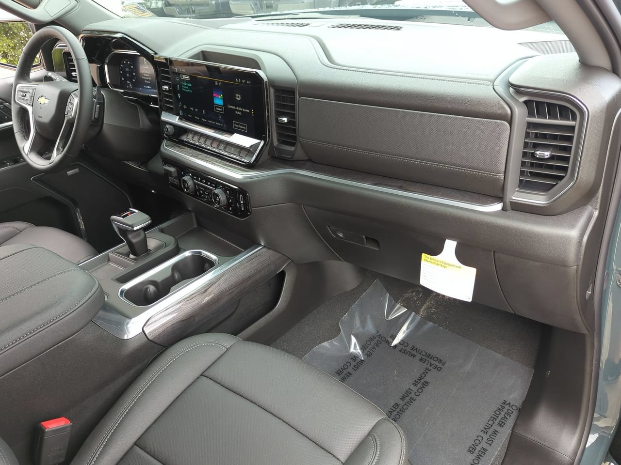 Certified 2026 Chevrolet Silverado 1500 LTZ w/ LTZ Convenience Package II AWD/4WD image 26