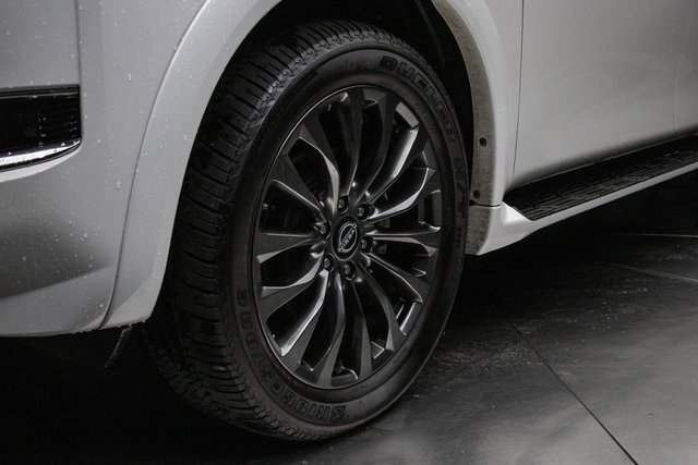 Used 2024 Nissan Armada Platinum w/ Captain's Chairs Package image 7