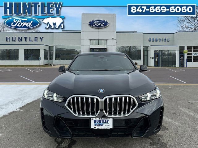 Used 2024 BMW X6 xDrive40i w/ Premium Package image 3