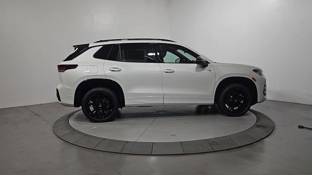 New 2026 Volkswagen Tiguan SE R-Line image 6