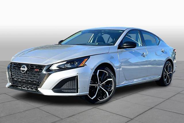 Certified 2024 Nissan Altima 2.5 SR w/ SR Premium Package image 1