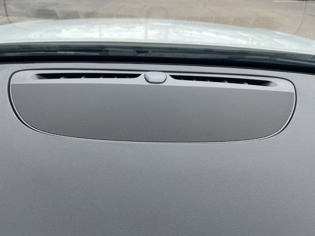 Certified 2025 Volvo S60 B5 Plus image 40