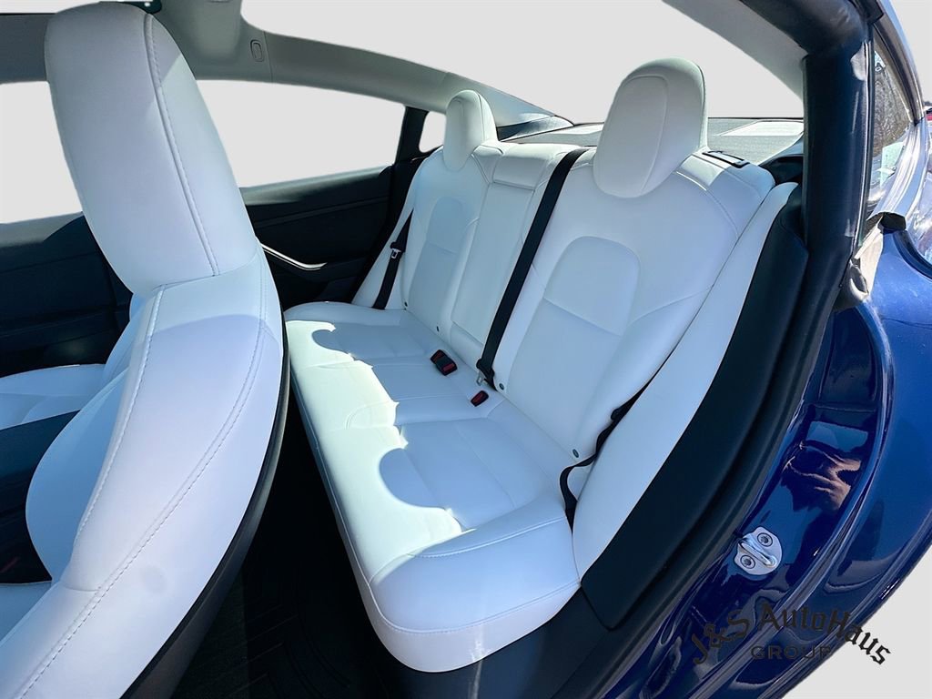 Used 2023 Tesla Model 3 Performance image 28