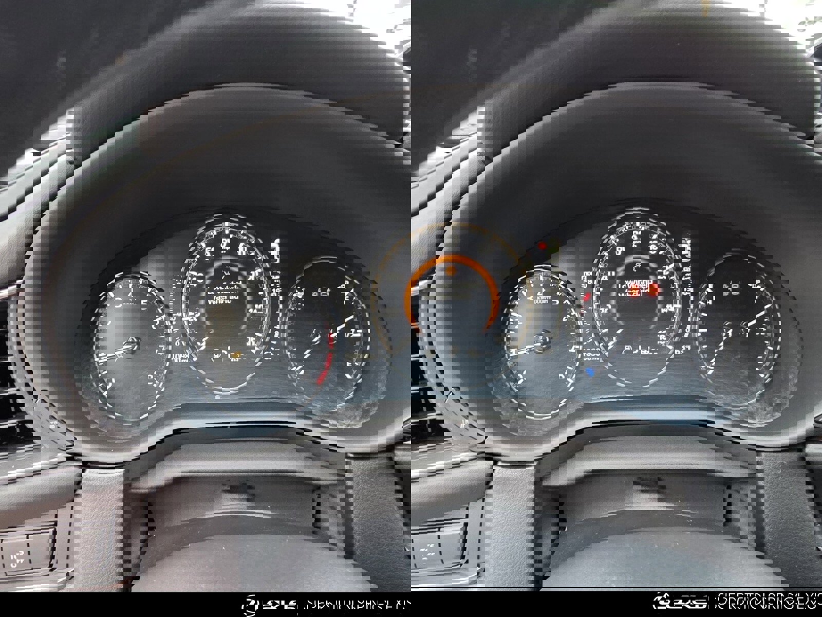 Used 2021 MAZDA CX-30 FWD 2.5 S w/ Select Package image 21