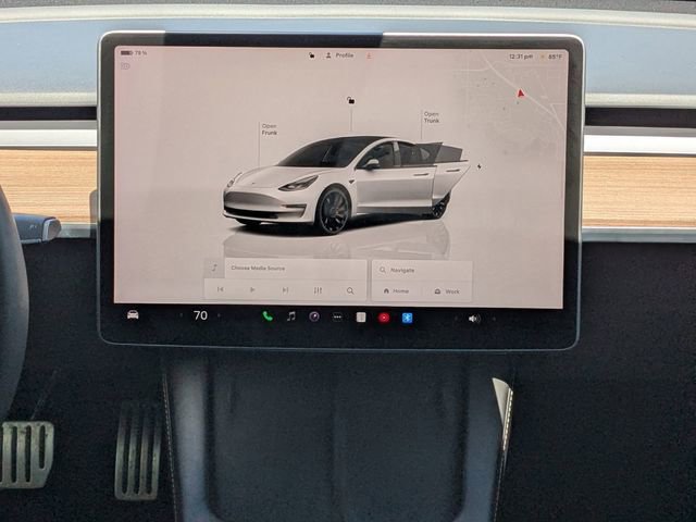 Used 2022 Tesla Model 3 Performance image 16