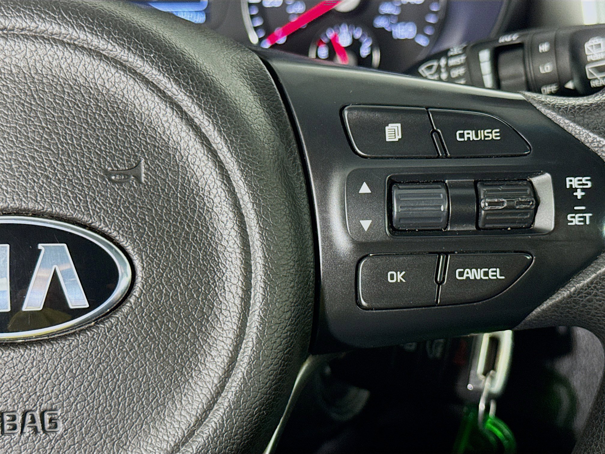 Used 2018 Kia Sorento LX image 14