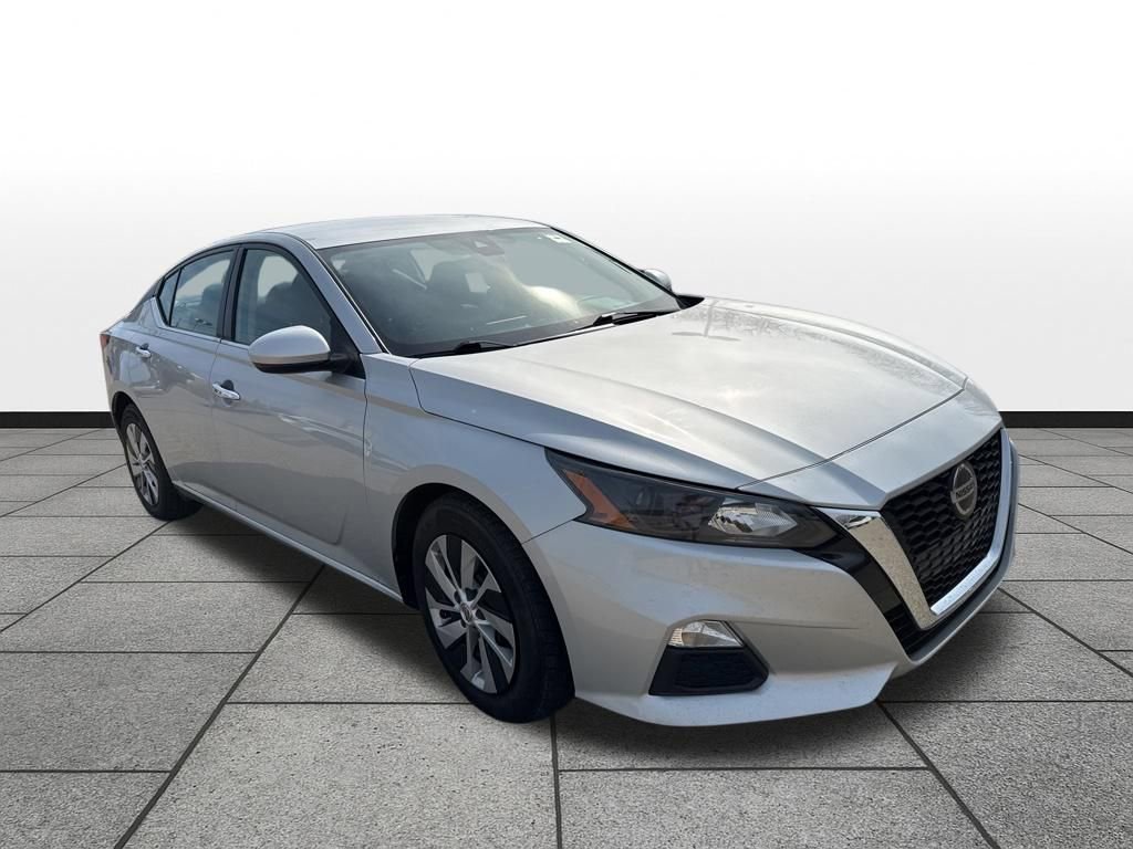 Used 2022 Nissan Altima 2.5 S image 3