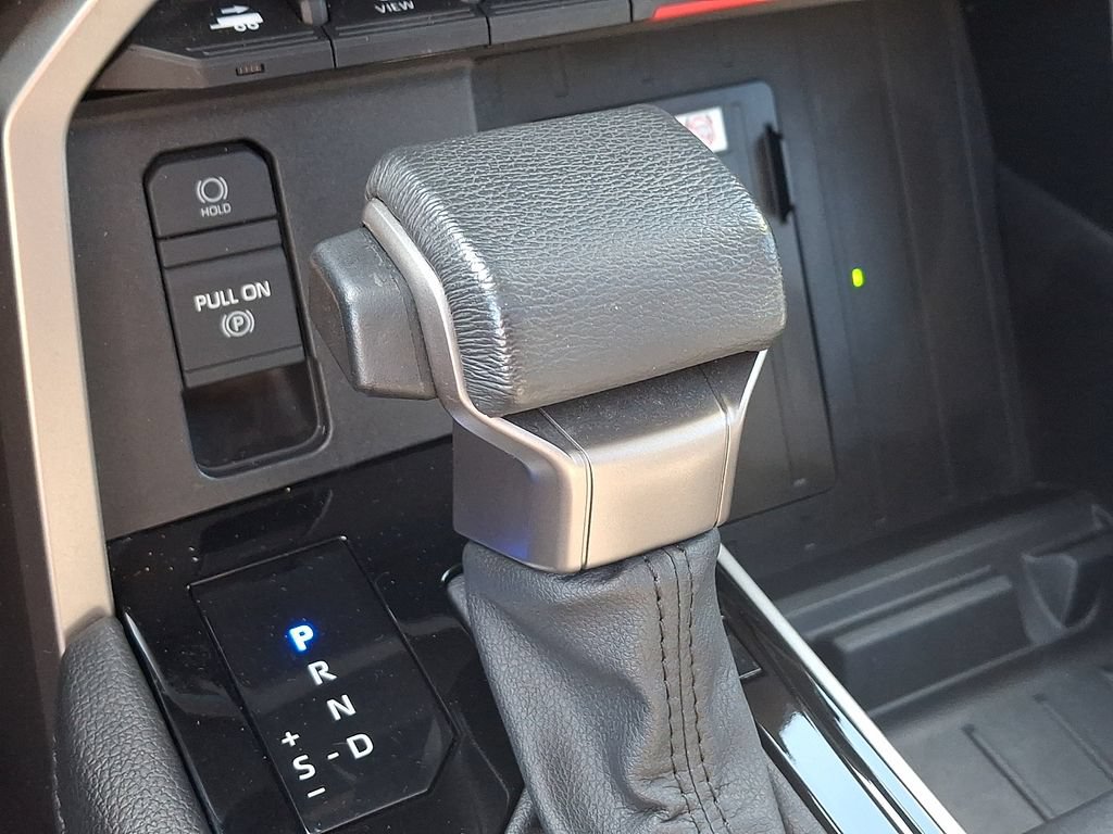 Used 2023 Toyota Tundra Limited AWD/4WD image 15
