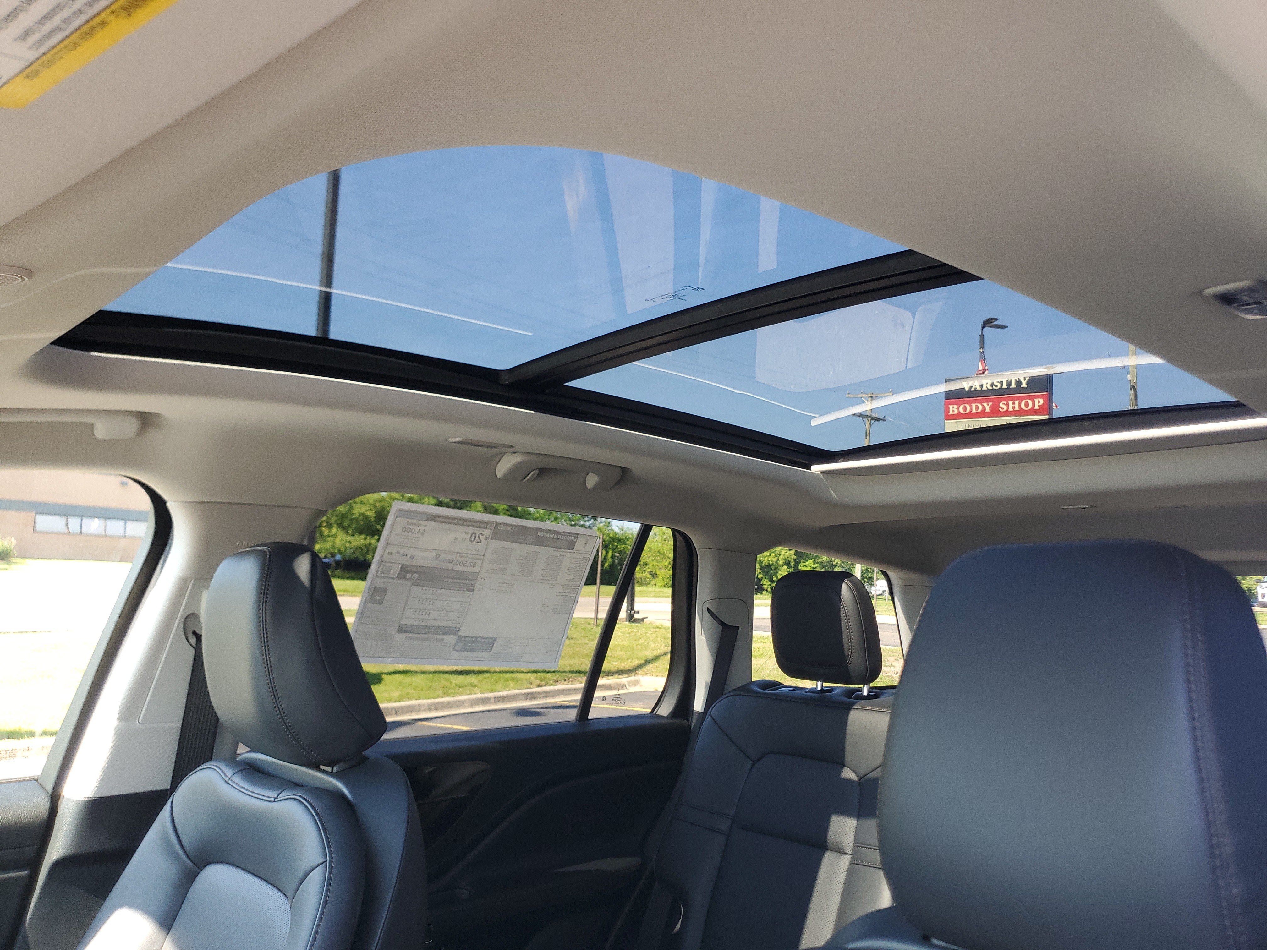 New 2026 Lincoln Aviator AWD image 10