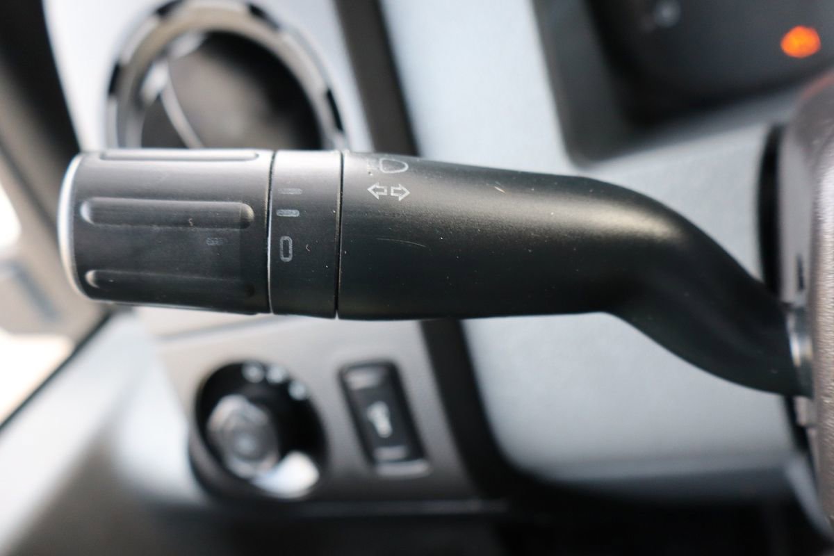 Used 2013 Ford F550 2WD Regular Cab Super Duty w/ Payload Upgrade Pkg image 22