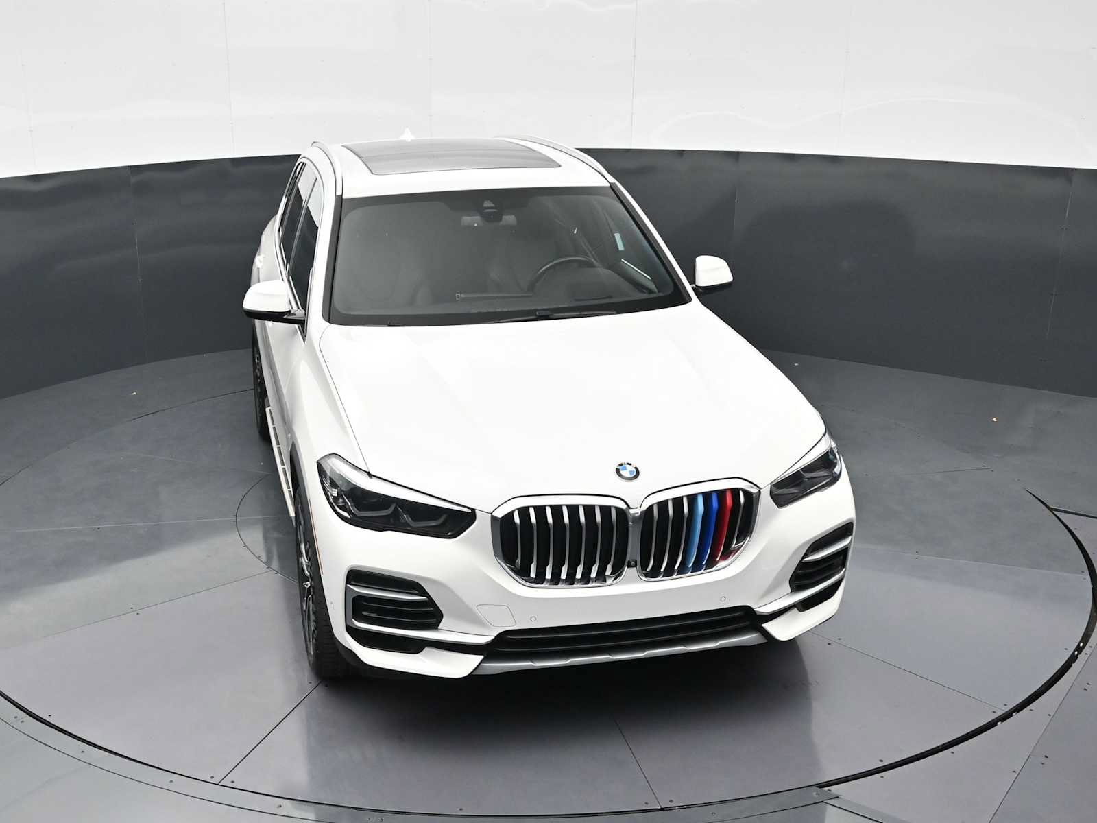 Used 2022 BMW X5 sDrive40i w/ Premium Package RWD image 19
