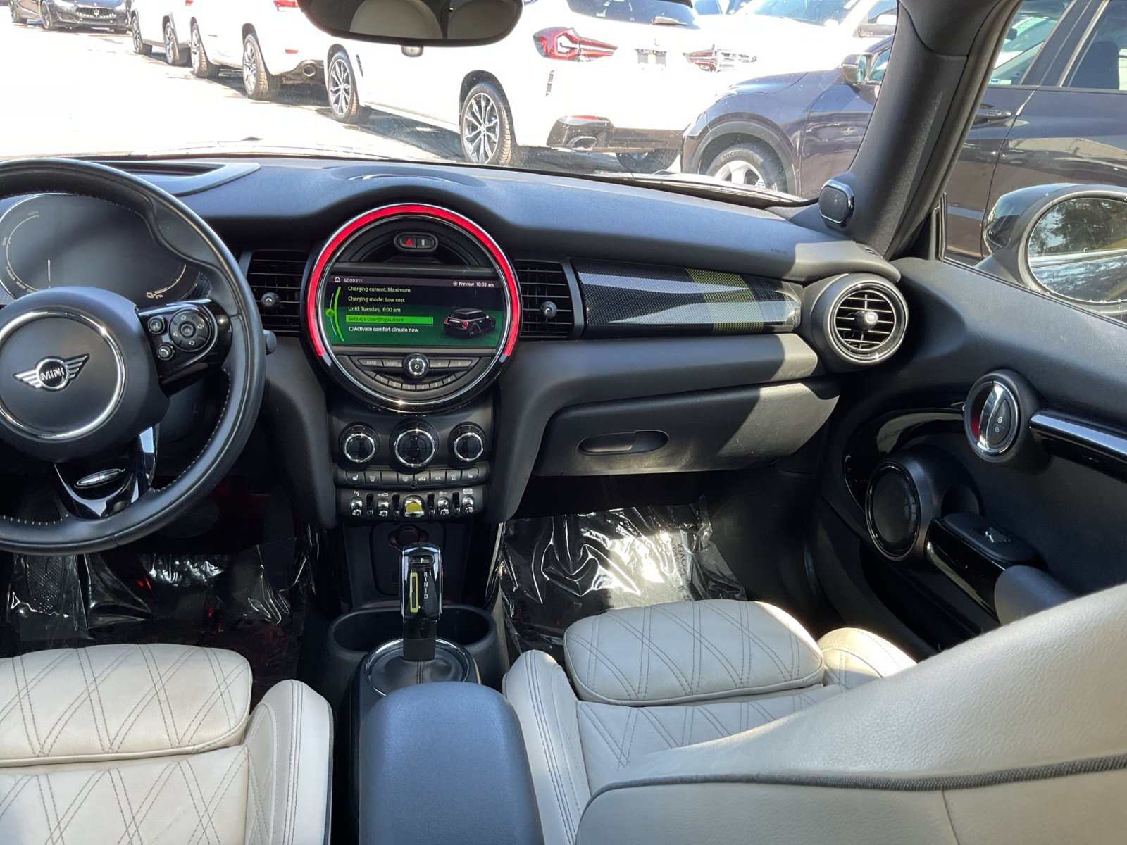 Used 2021 MINI Cooper SE w/ 8.8" Touchscreen Nav Package FWD image 16