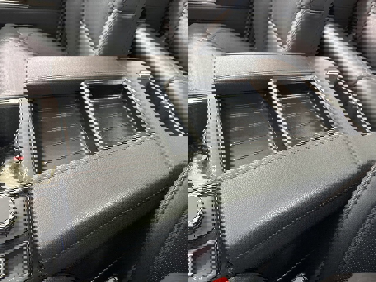 Used 2024 Toyota Tundra Limited image 33