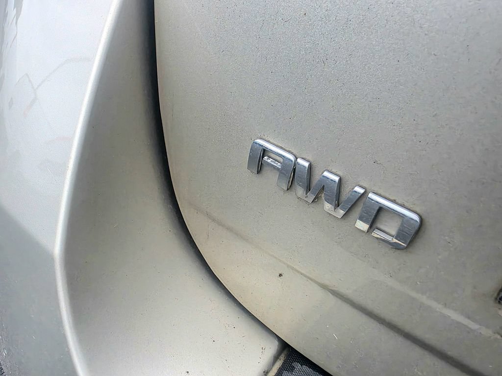 Used 2016 Chevrolet Equinox LTZ w/ Enhanced Convenience Package AWD/4WD image 6