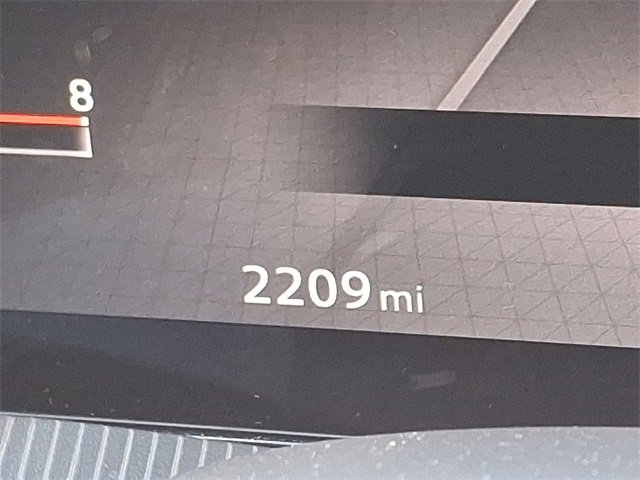 Used 2025 Nissan Murano SV image 13