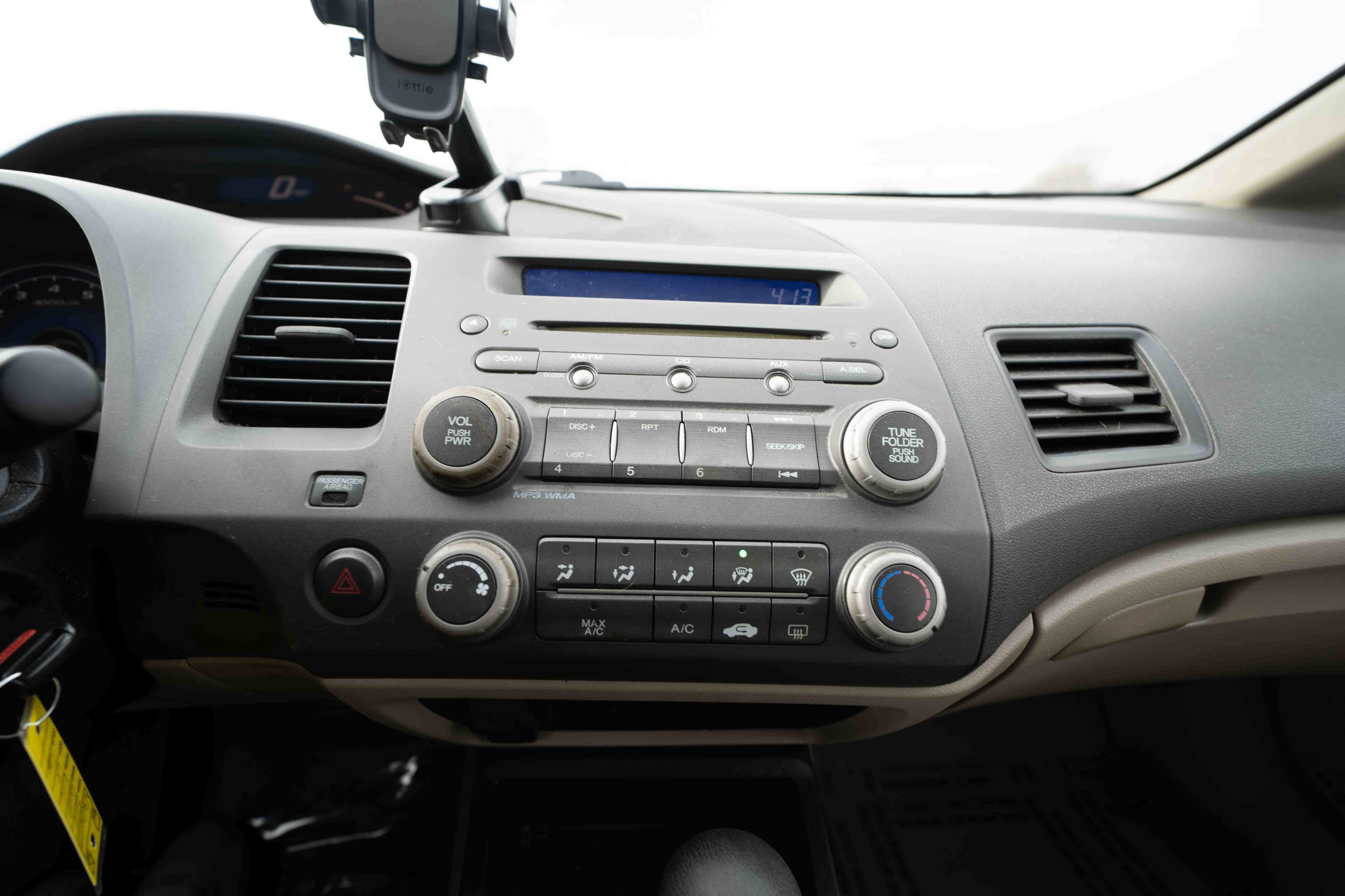 Used 2010 Honda Civic LX image 18