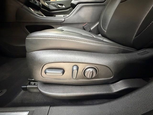 Used 2022 GMC Acadia SLT w/ Elevation Edition AWD/4WD image 27