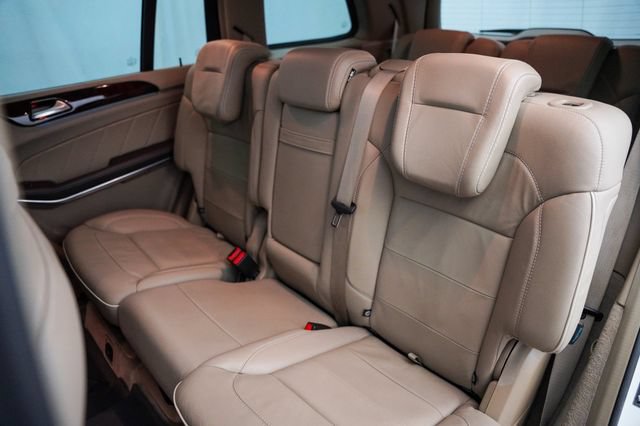 Used 2013 Mercedes-Benz GL 450 4MATIC image 25