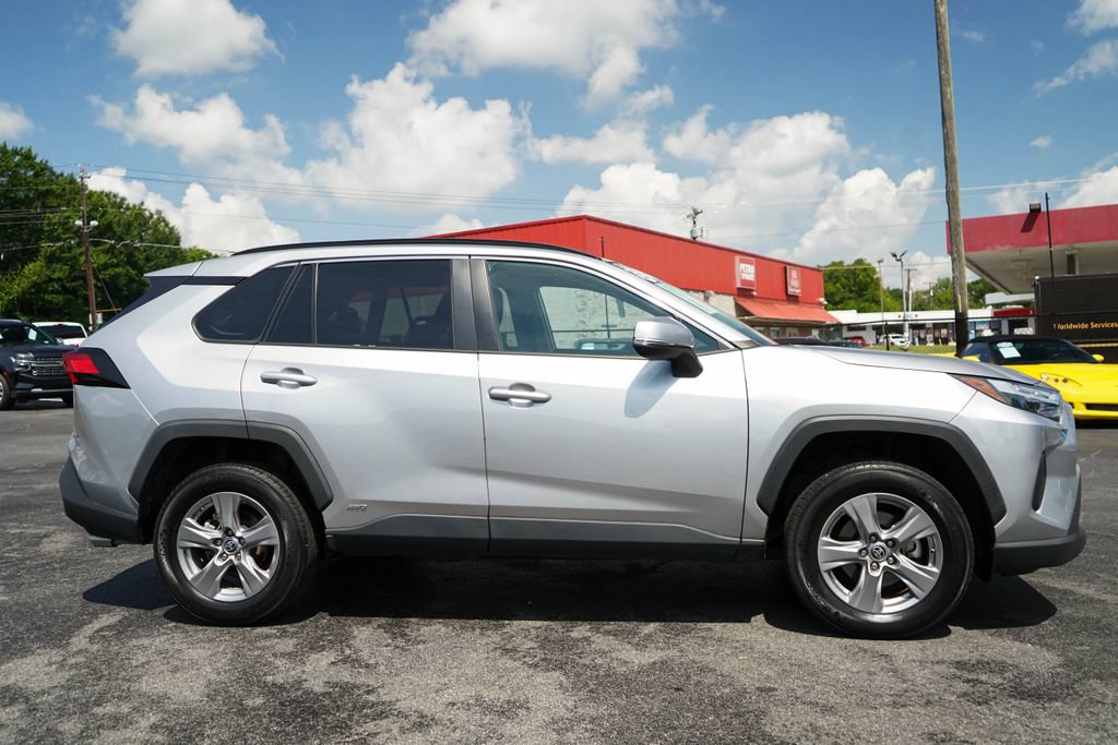 Used 2023 Toyota RAV4 LE AWD/4WD video 2