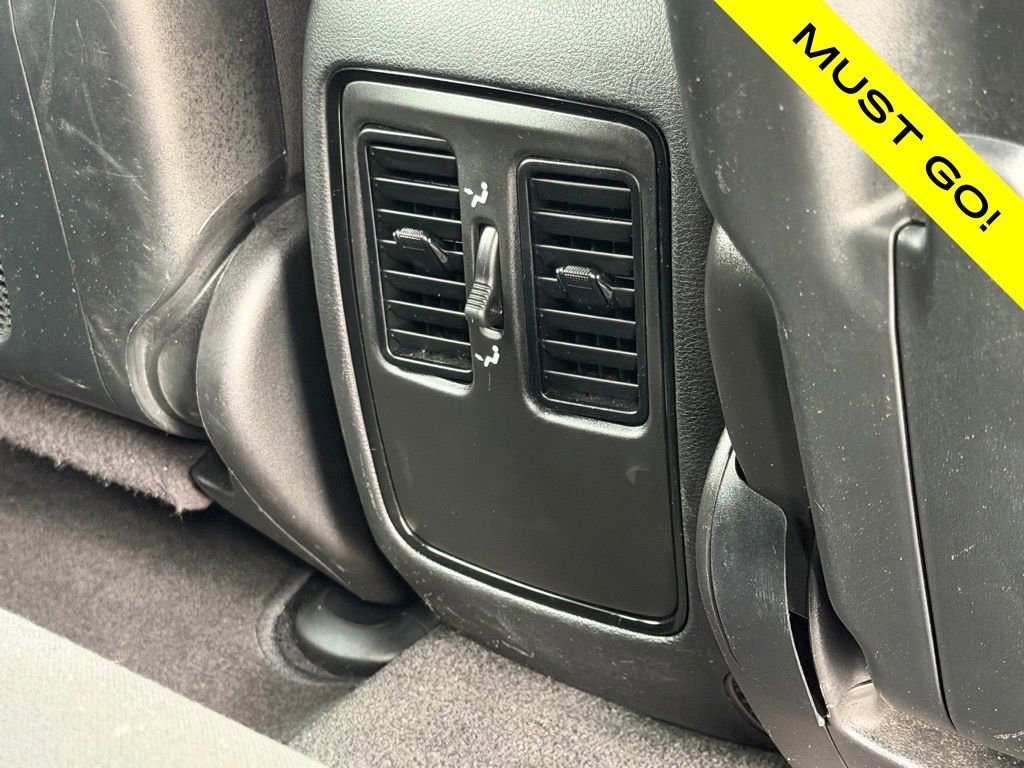 Used 2022 Dodge Durango GT image 11