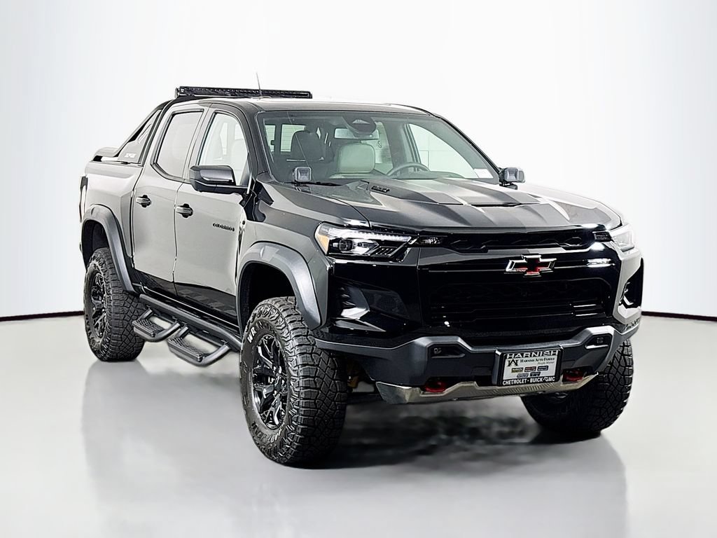 New 2026 Chevrolet Colorado ZR2 w/ Midnight Edition AWD/4WD image 1