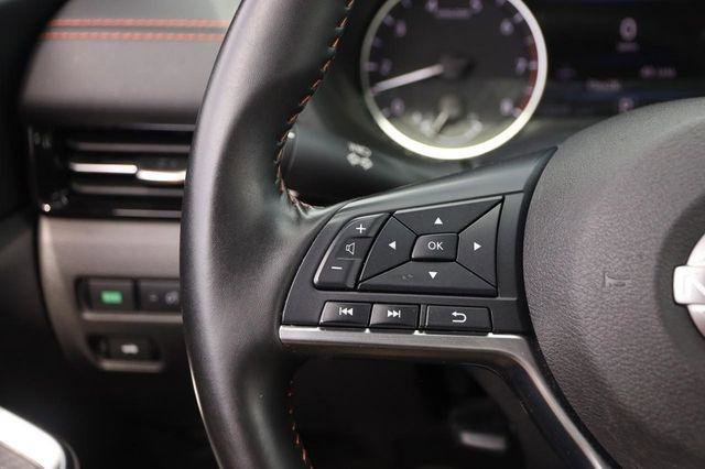 Used 2025 Nissan Sentra SR w/ Midnight Edition FWD image 11