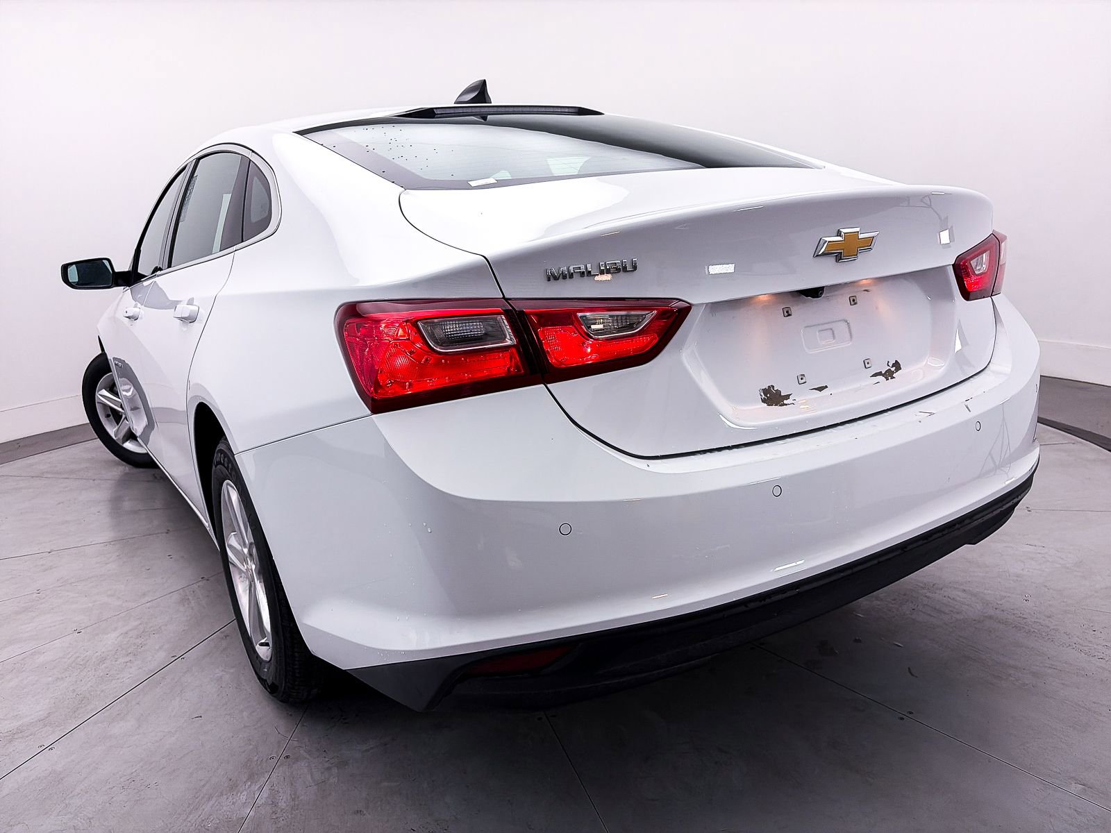 Used 2025 Chevrolet Malibu LS image 7