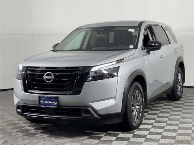 Used 2025 Nissan Pathfinder S image 7