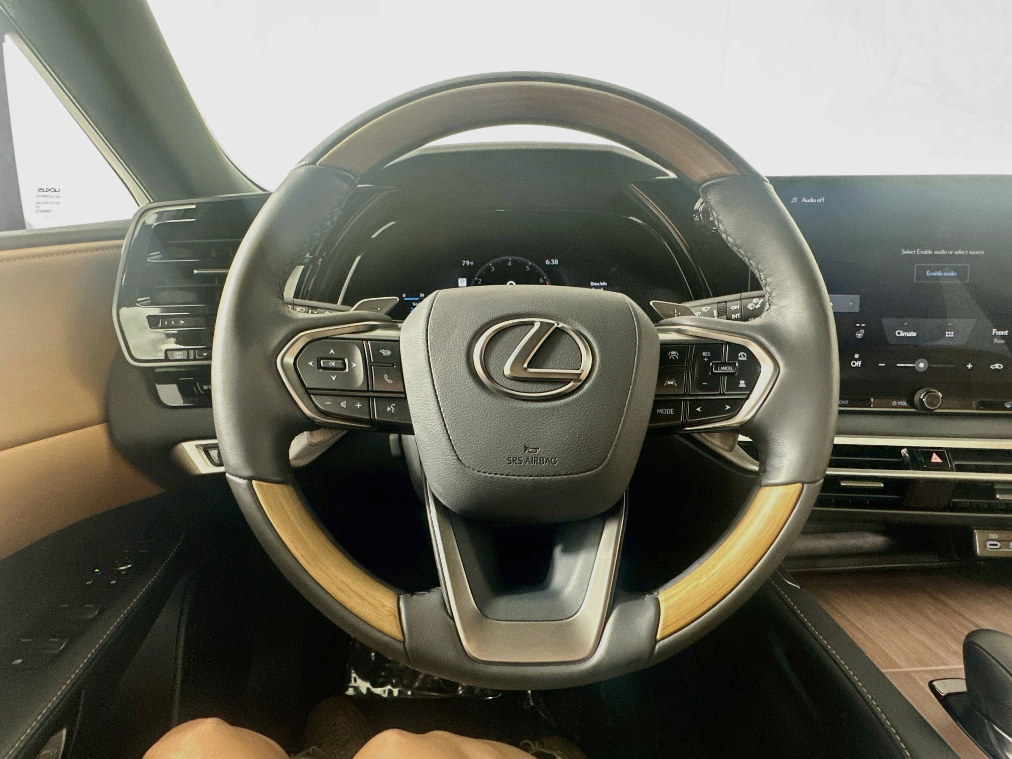 Certified 2025 Lexus RX 350 Premium w/ Convenience Package AWD/4WD image 11