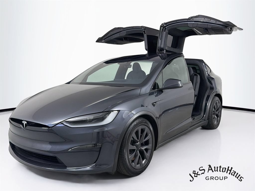 Used 2024 Tesla Model X AWD/4WD image 3