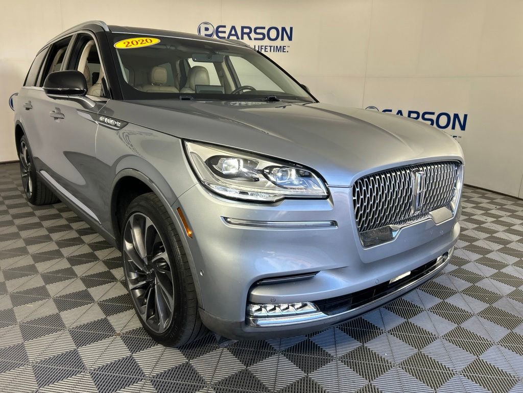 Used 2020 Lincoln Aviator Reserve w/ Equipment Group 202A AWD/4WD image 3