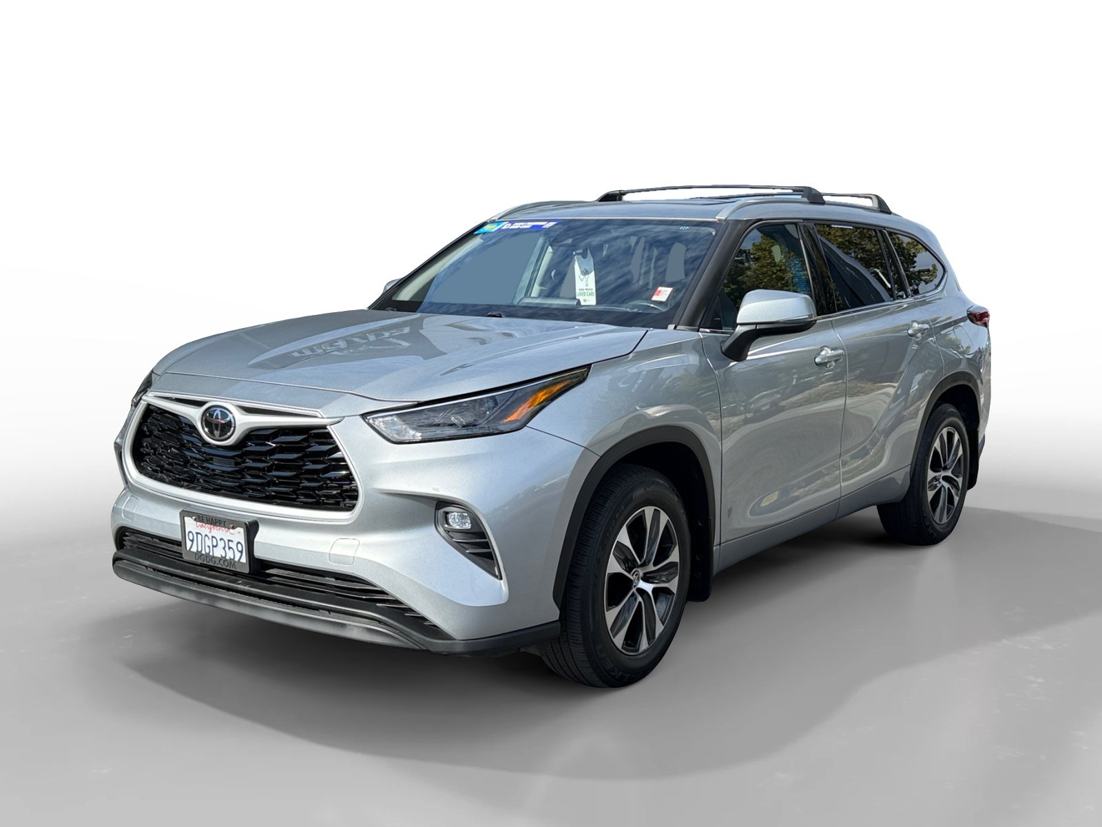 Used 2022 Toyota Highlander XLE FWD image 1
