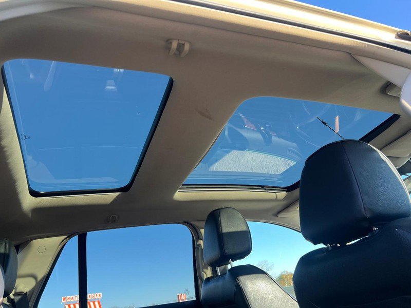 Used 2014 Lincoln MKX FWD w/ Equipment Group 102A image 13