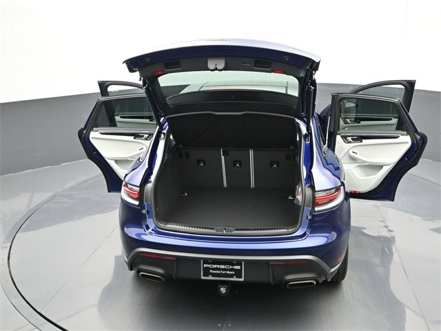 New 2026 Porsche Macan image 30