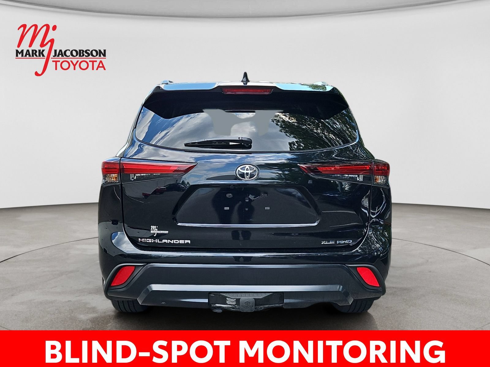 Used 2026 Toyota Highlander XLE AWD/4WD image 11