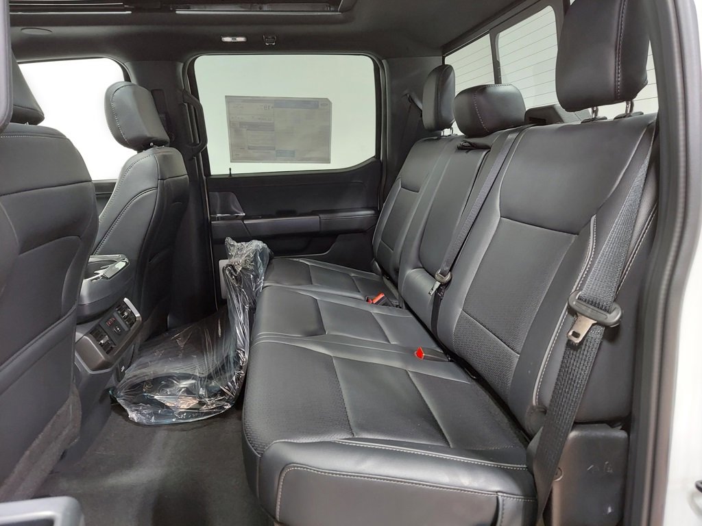 New 2025 Ford F150 Lariat image 30