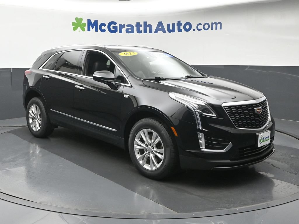 Used 2023 Cadillac XT5 Luxury AWD/4WD image 2