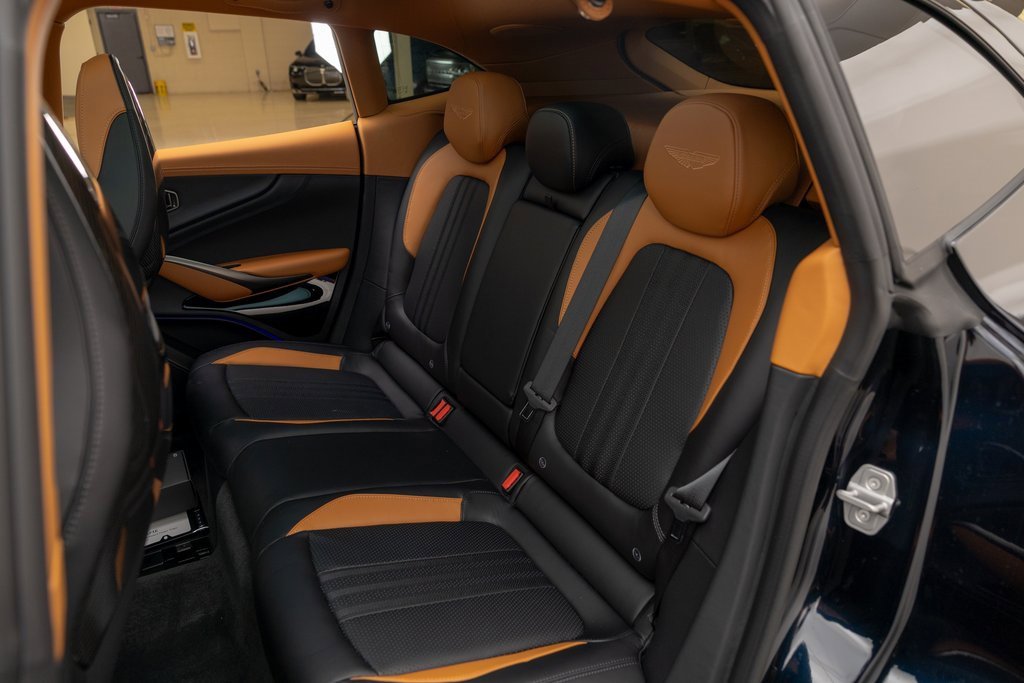 New 2025 Aston Martin DBX 707 image 20