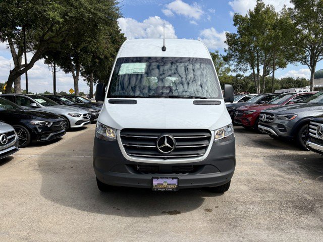 New 2026 Mercedes-Benz Sprinter 2500 image 2