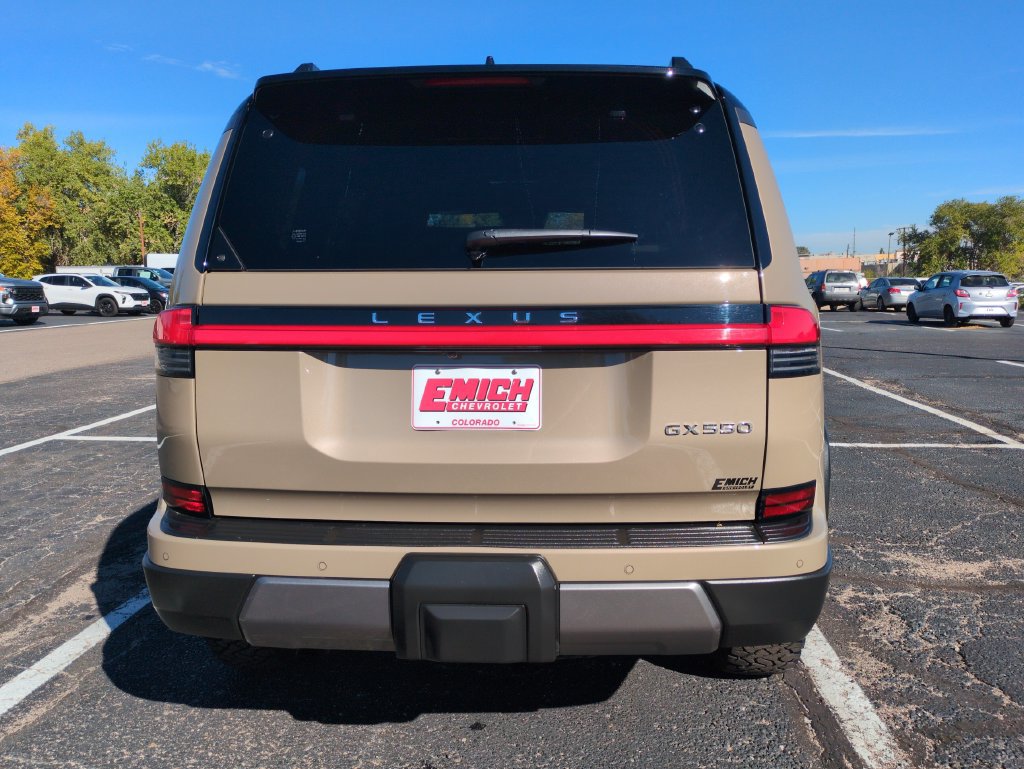 Used 2024 Lexus GX 550 AWD/4WD image 4
