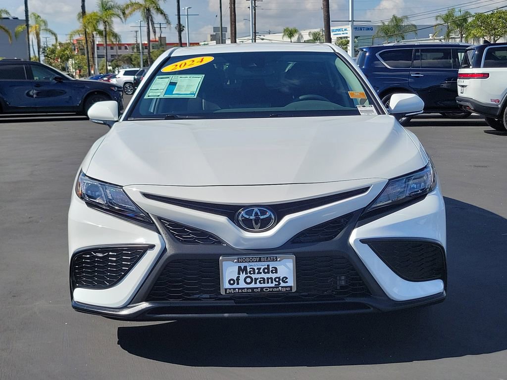 Used 2024 Toyota Camry SE w/ Convenience Package FWD image 25