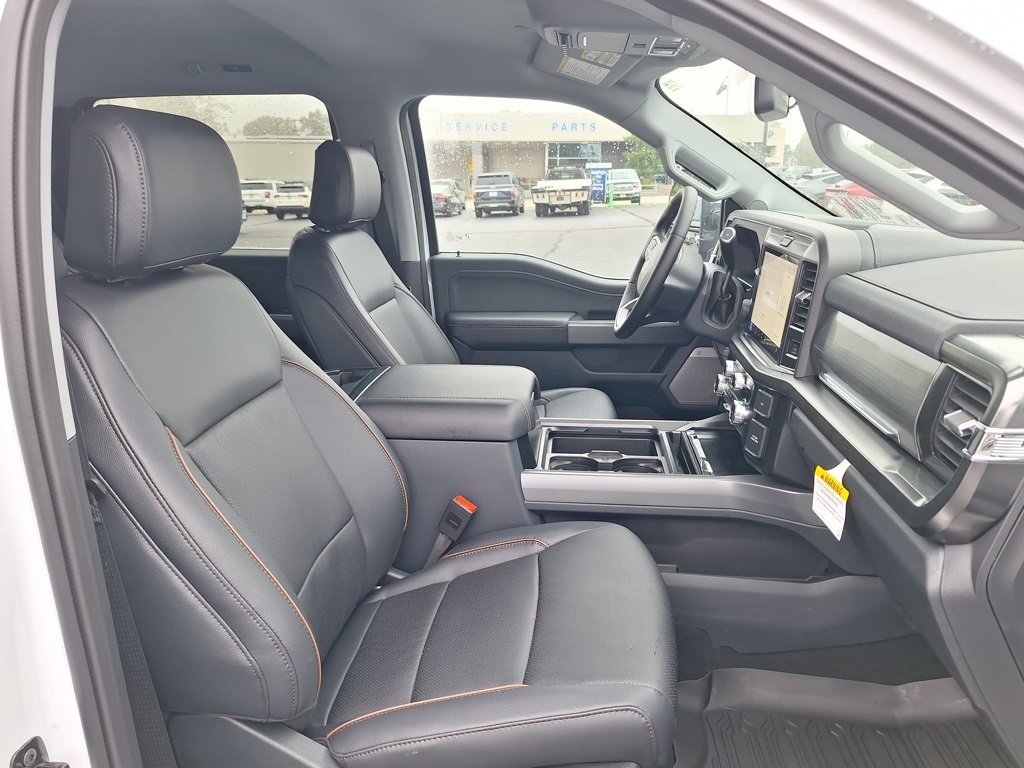New 2026 Ford F350 Lariat image 18