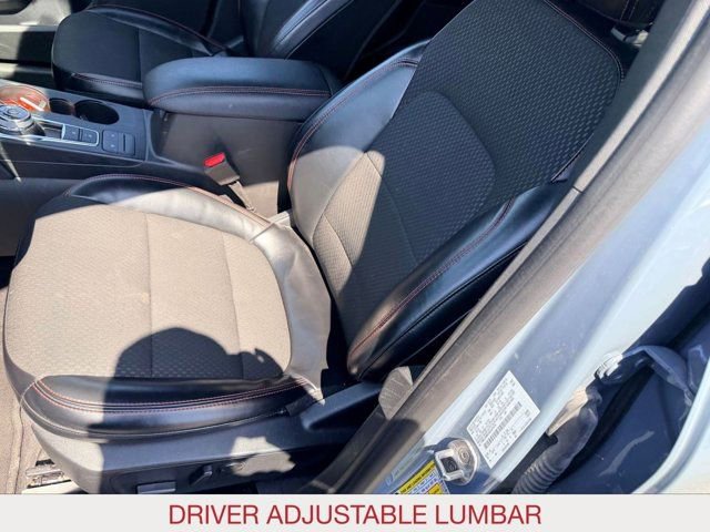 Used 2024 Ford Escape ST-Line AWD/4WD image 17