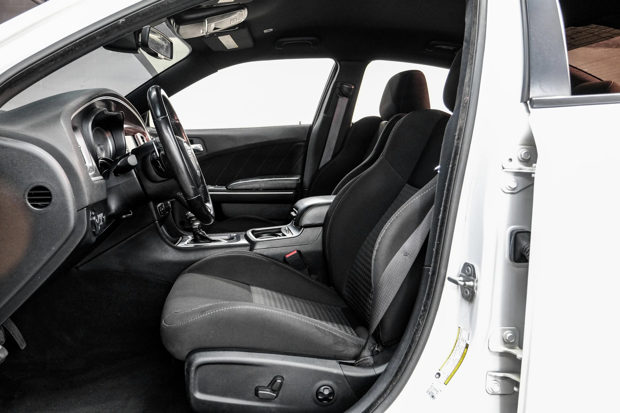 Used 2021 Dodge Charger R/T RWD image 4