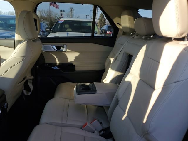 Certified 2023 Ford Explorer Platinum w/ Technology Package image 25