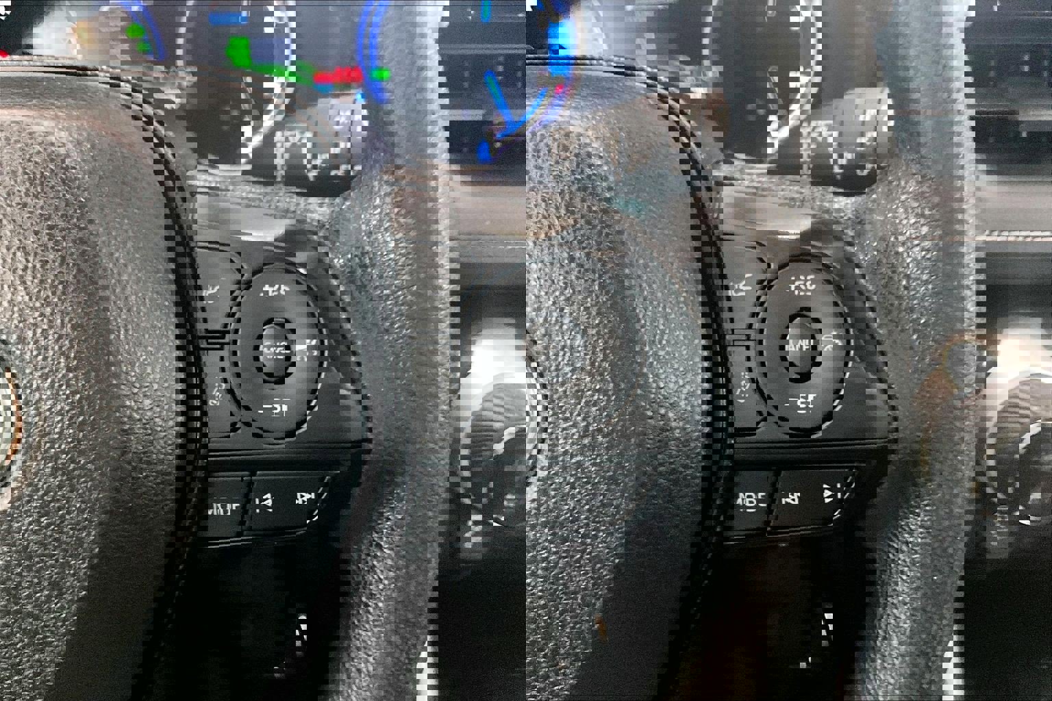 Used 2023 Toyota RAV4 XLE image 18